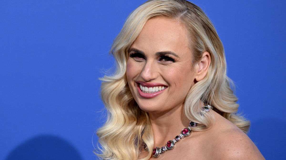 Rebel Wilson accuse Sacha Baron Cohen dans son autobiographie