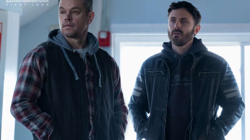 Découvrez Matt Damon et Casey Affleck dans leur nouveau film de braquage !