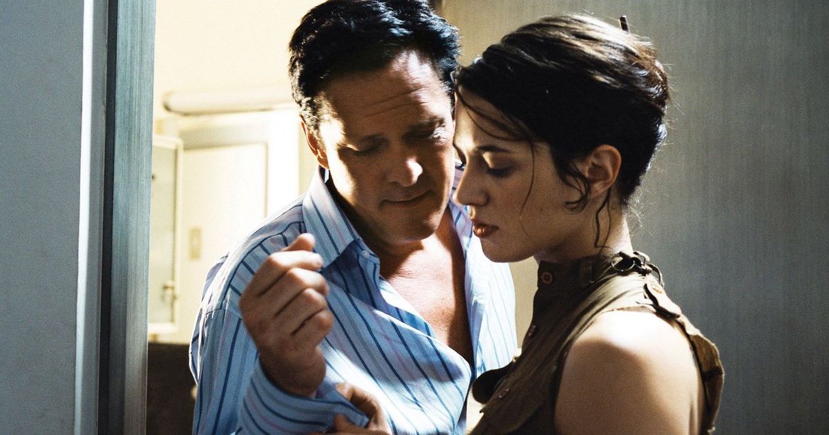 Découvrez le thriller français “Boarding Gate” : intrigue et manipulation au rendez-vous sur Amazon Prime Video