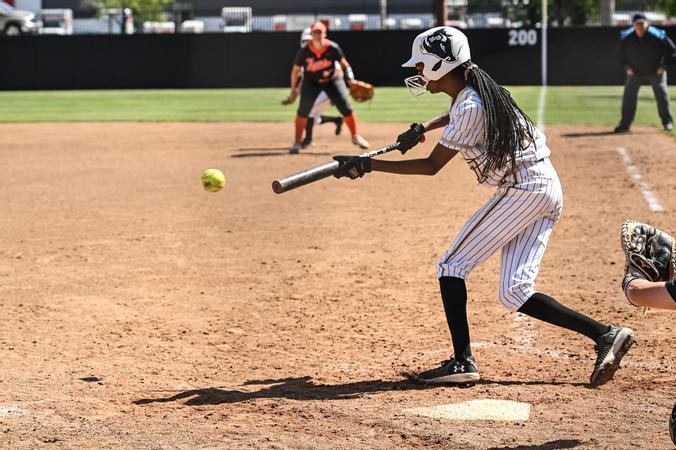 Doubleheader palpitant : Rétrospective du duel épique entre Harding et East Central