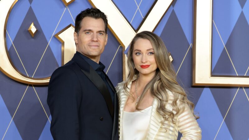 Henry Cavill et sa compagne attendent leur premier enfant : toutes les infos !