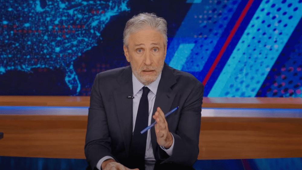 Jon Stewart révèle les coulisses de l’annulation de son talk-show par Apple