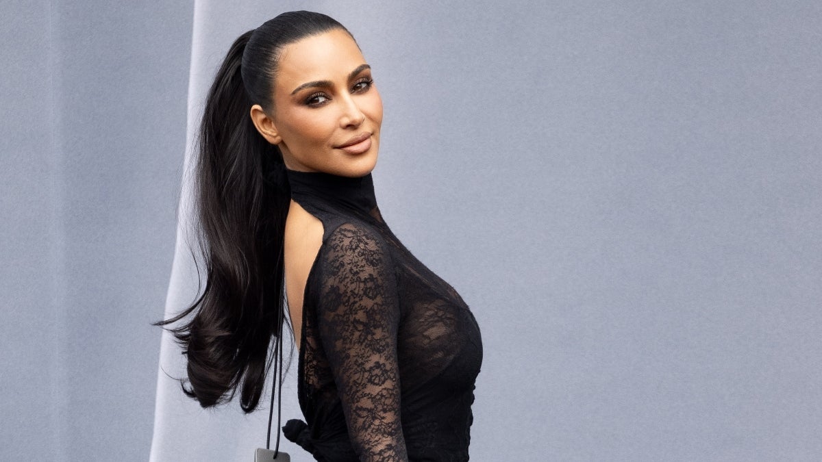Kim Kardashian et Emma Roberts sur Netflix : “Calabasas” en série TV