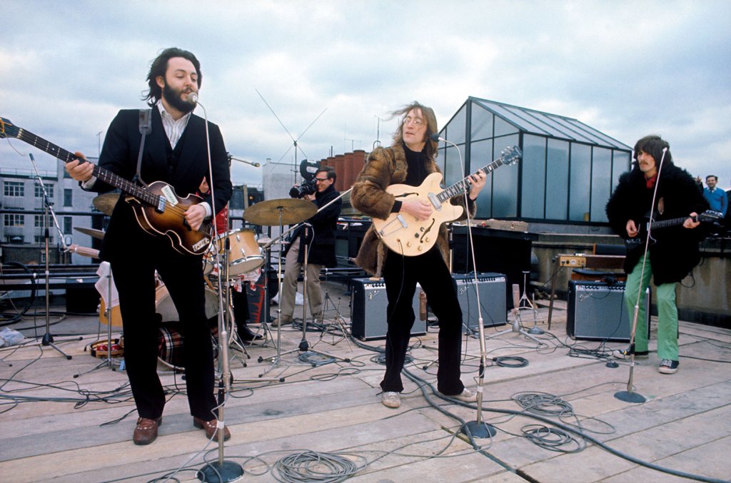Peter Jackson révèle les secrets du documentaire légendaire des Beatles “Let It Be”