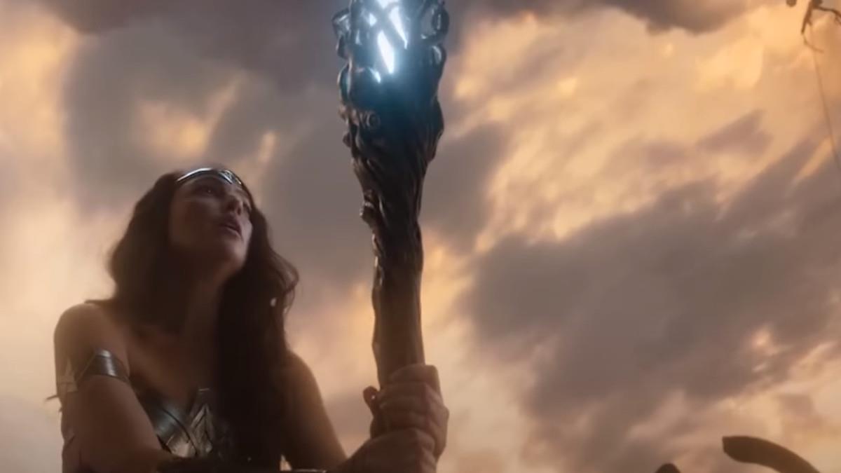 Trois films DC de l’Univers Étendu arrivent sur Disney+ & Hulu ce mois-ci