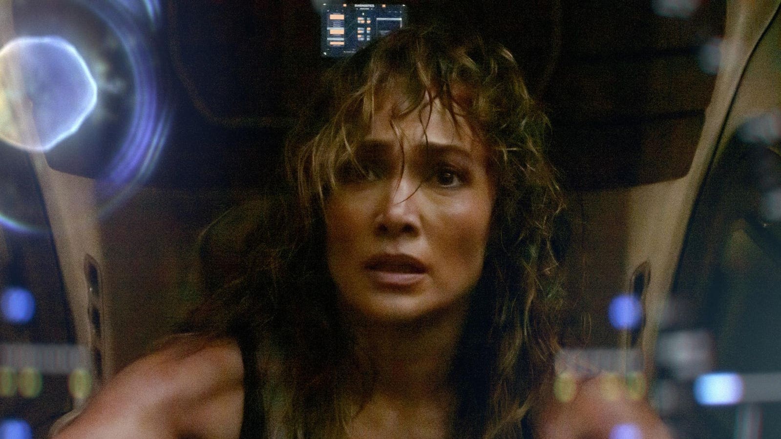 Atlas : Jennifer Lopez brille dans le nouveau film original Netflix