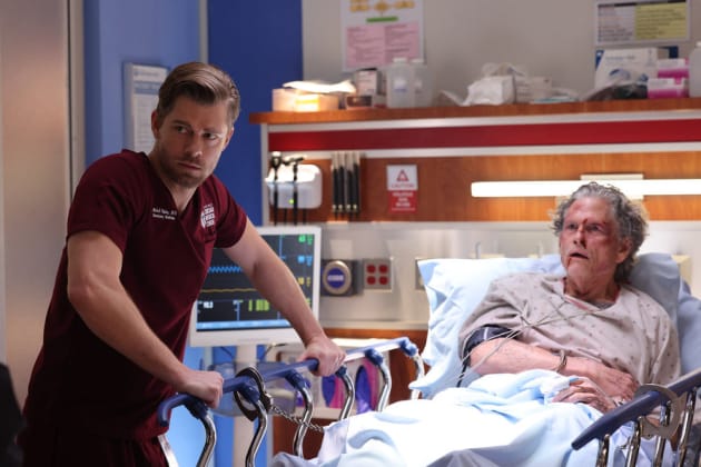 Chicago Med Saison 9 Episode 13 : Une soirée émouvante et bouleversante