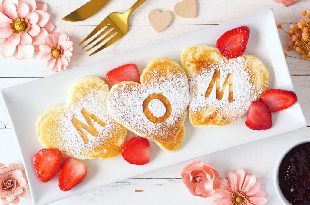 Guide complet pour commander le brunch de la fête des mères sur Amazon