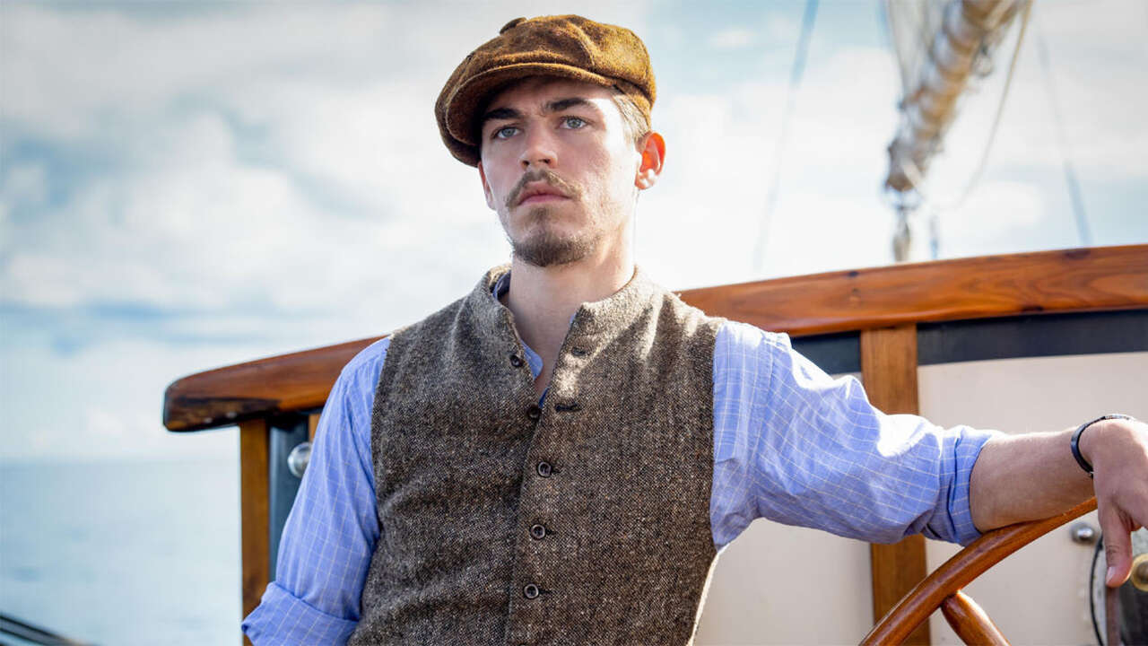 Guy Ritchie produira et dirigera “Young Sherlock” avec Hero Fiennes Tiffin.