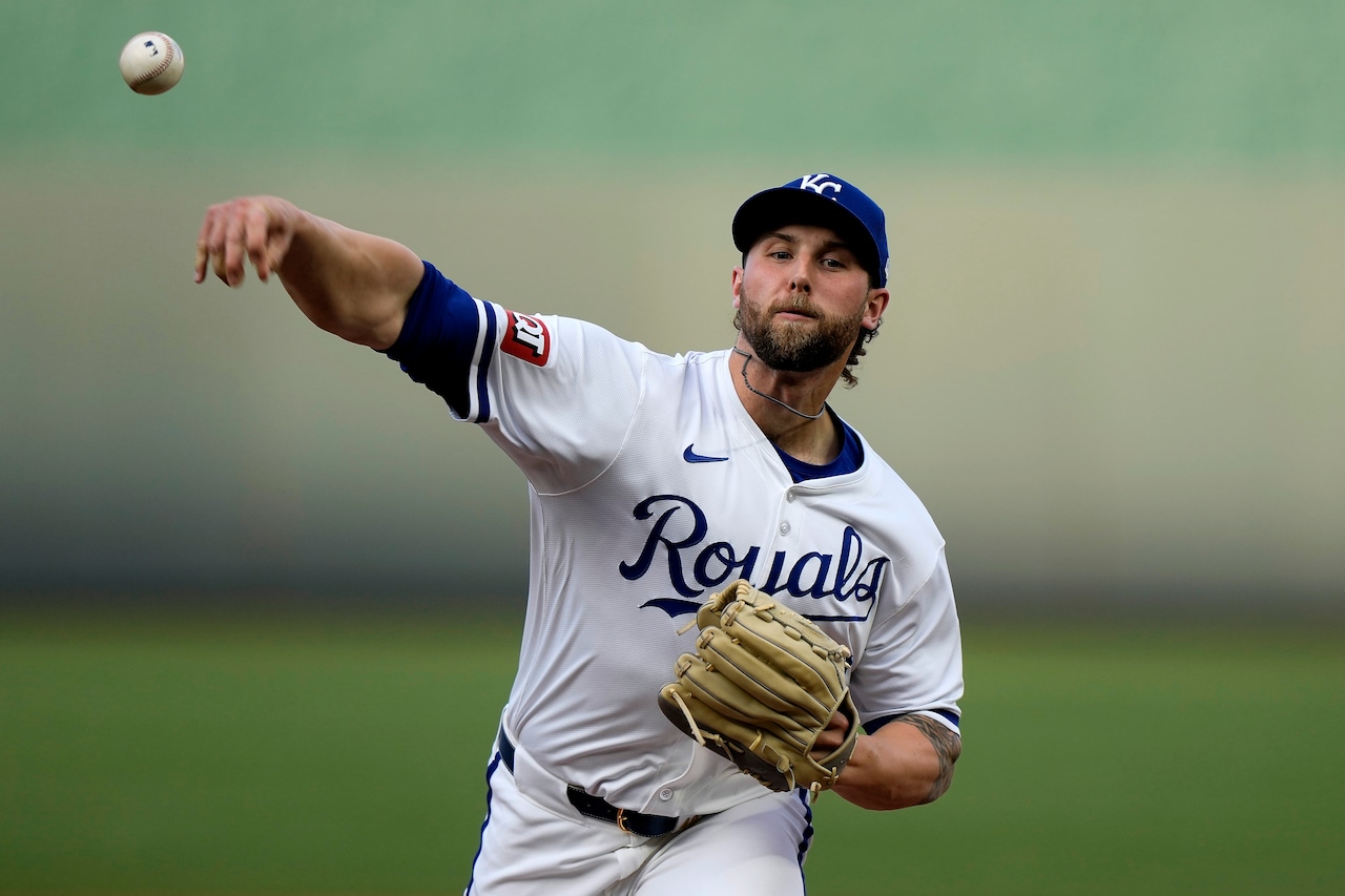 Les Kansas City Royals cherchent à maintenir leur série de victoires sur la route contre les Los Angeles Angels.