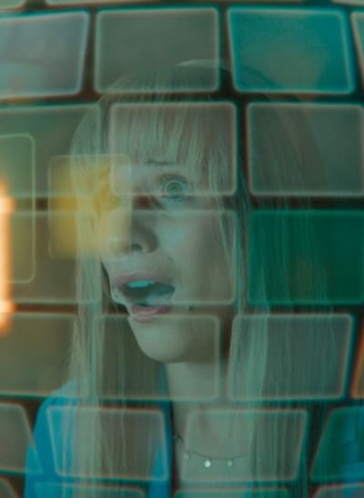 Woman In Danger - Doctor Who Season 1 Episode 5