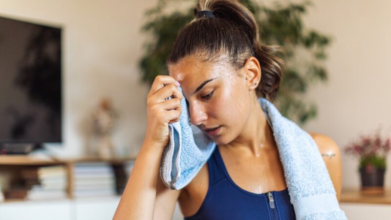 Les secrets fitness des célébrités: façons de s’entraîner à domicile