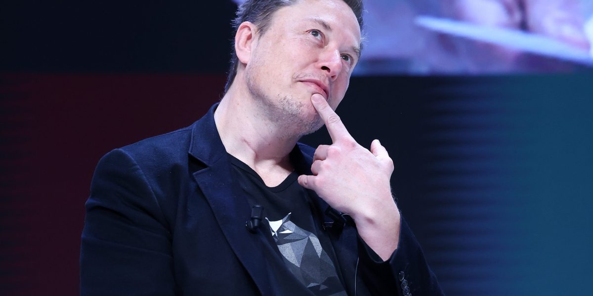 Elon Musk critique Disney pour des “sorcières lesbiennes de l’espace”