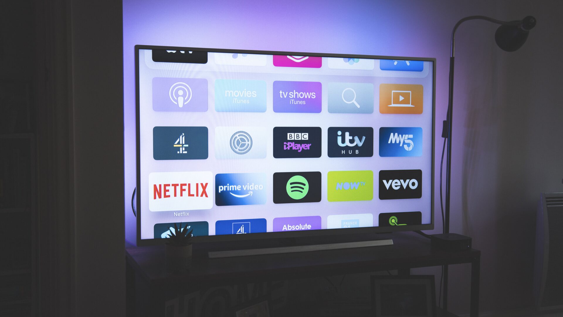L’explosion des publicités sur les plateformes de streaming: quel impact sur les tarifs?