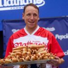 Netflix to live stream hot dog eating contest with rivals Chestnut, Kobayashi