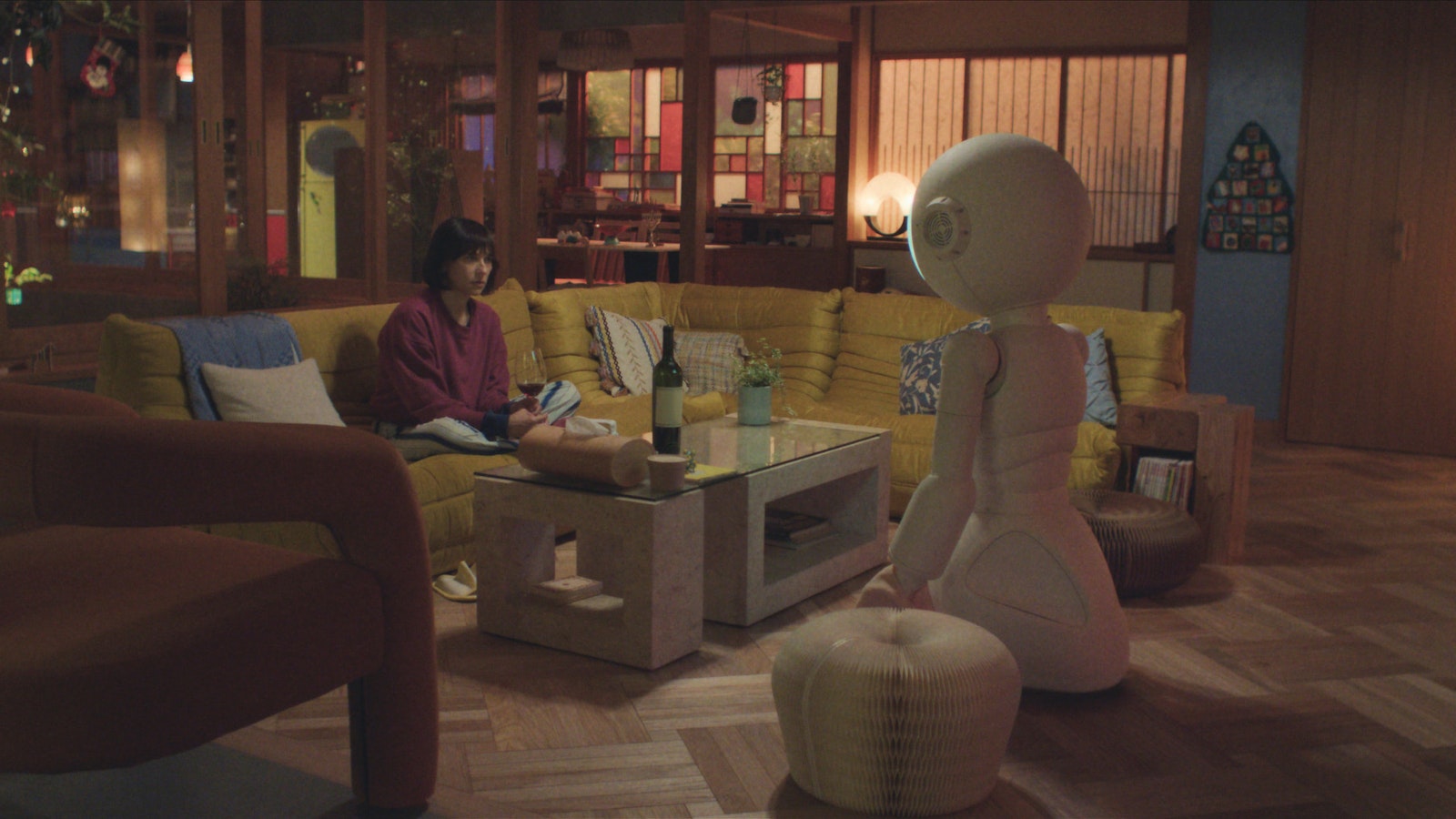 Nouvelle série mystérieuse “Sunny” sur Apple TV : Rashida Jones enquête avec un robot domestique