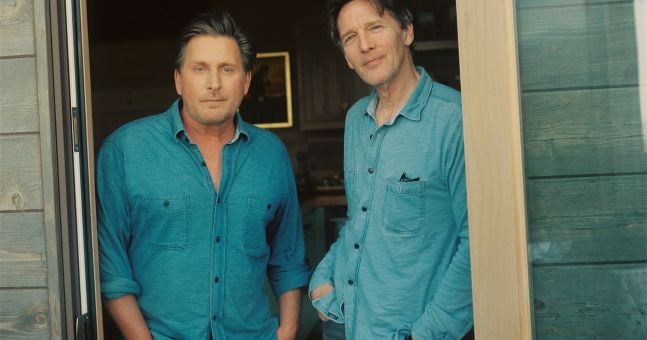 Andrew McCarthy révèle les dessous de ‘Brats’, le documentaire sur le ‘Brat Pack’, sur Disney+