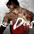 Like a Dragon: Yakuza key art - Kazuma Kiryu showing off his huge tattoo