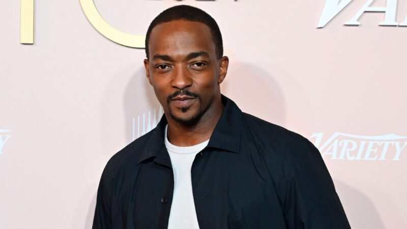 Anthony Mackie devient le nouveau Captain America dans “Brave New World” – Tous les détails sur ce nouveau film de super-héros Marvel