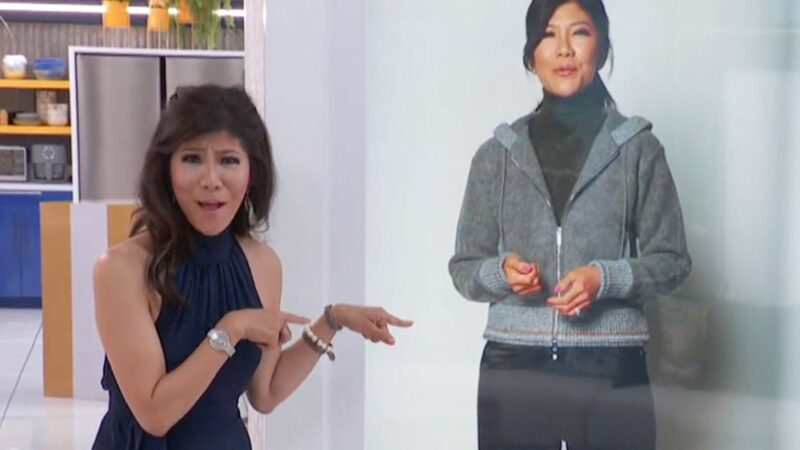 Big Brother saison 26 : Julie Chen Moonves affronte son hologramme!