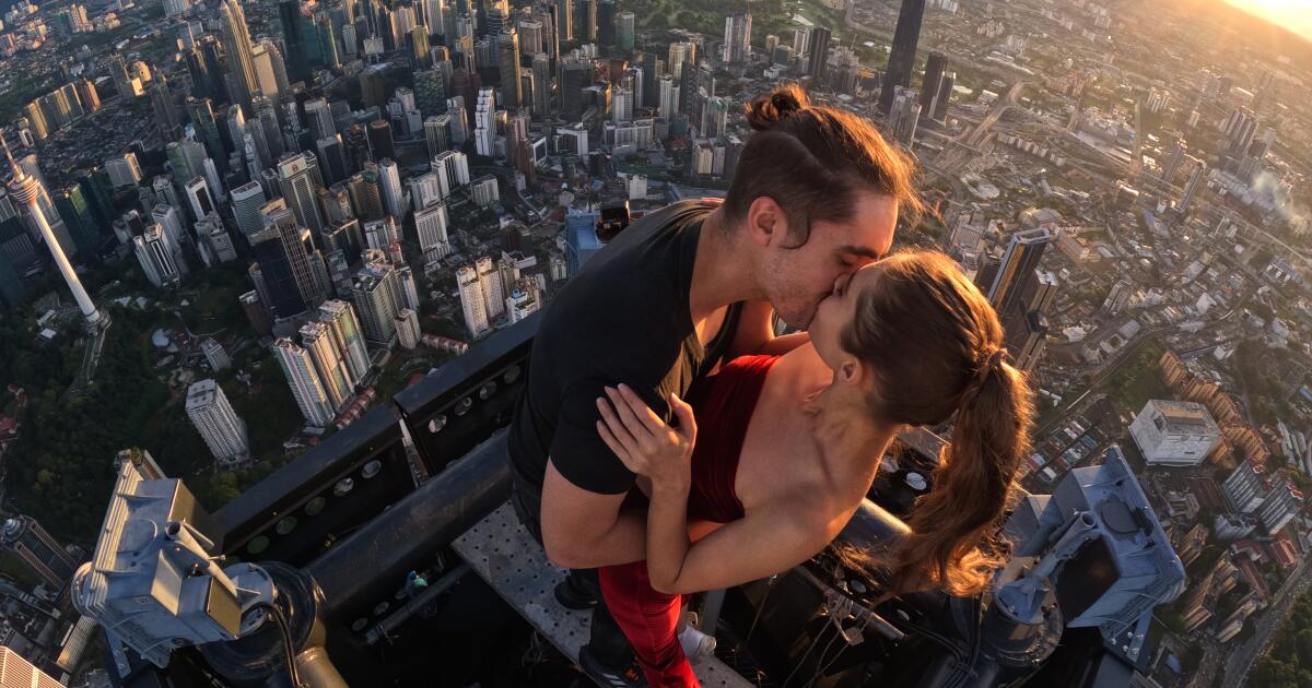 Découvrez les exploits incroyables du film “Skywalkers: A Love Story” sur Netflix