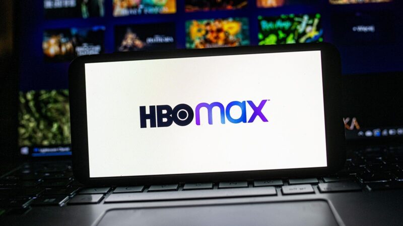 HBO Max offre une réduction de 50% aux étudiants universitaires.