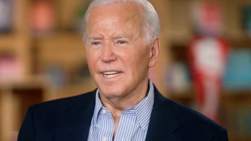 Les chaines TV prises de court par l’annonce choc de Joe Biden.