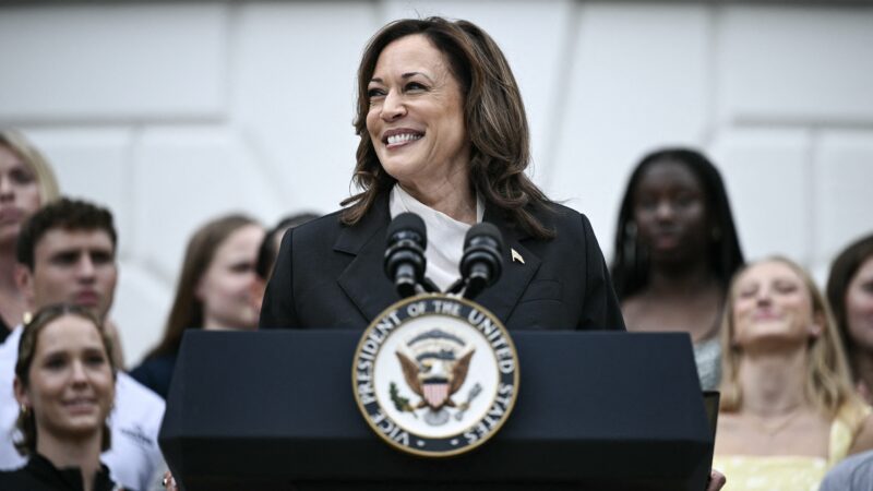 Les soutiens de Kamala Harris répliquent aux attaques sexistes – Analyse complète