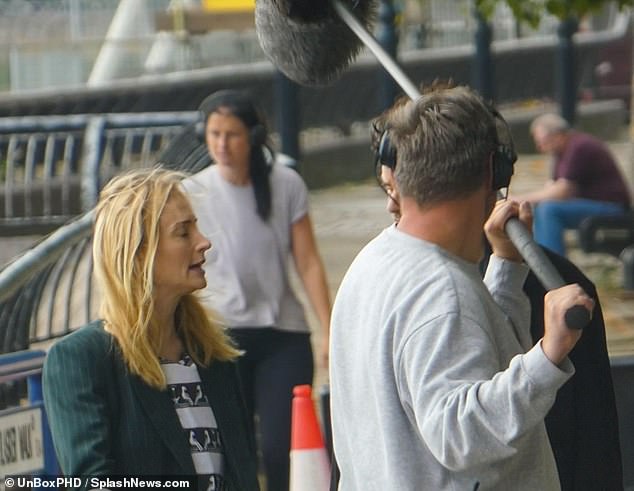 The pair appeared to be involved in a heated discussion during filming