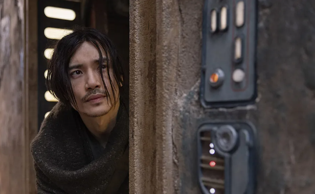 Thanks to his role in Disney’s Star Wars: The Acolyte, Manny Jacinto is garnering a sizable fan following.