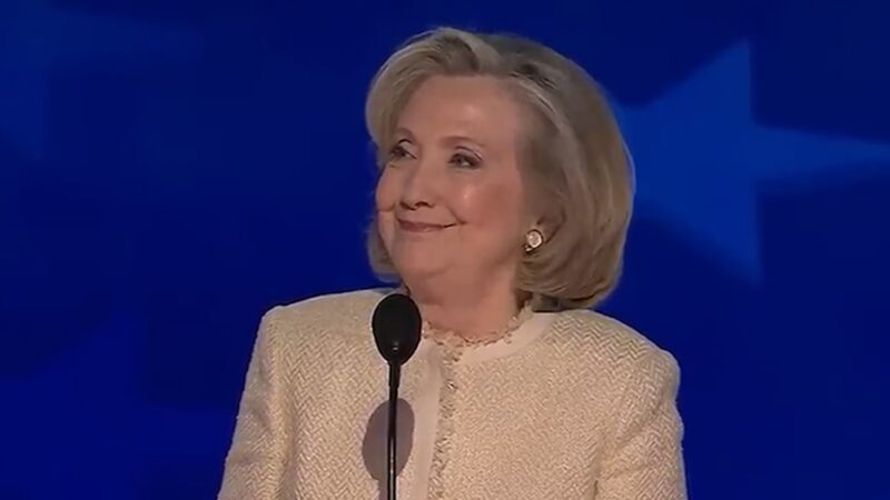 Hillary Clinton savoure la revanche politique lors de la Convention démocrate