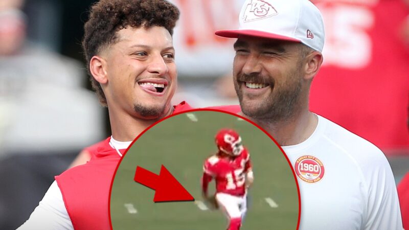 Mahomes et Kelce réalisent une passe incroyable lors du match de présaison des Chiefs