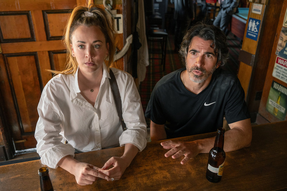 Première bande-annonce de la saison 2 de ‘Based on a True Story’ sur Peacock