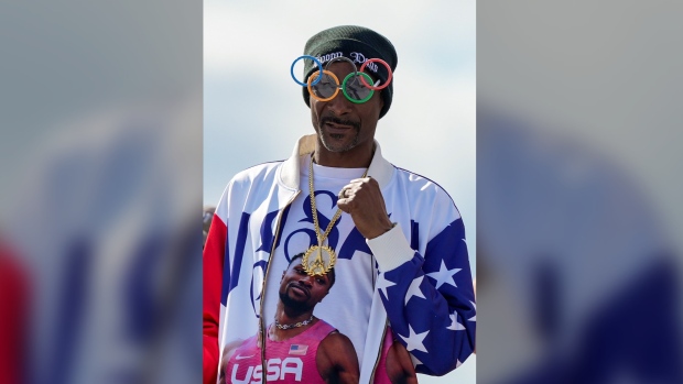 Snoop Dogg réinvente le divertissement aux Jeux Olympiques de Paris 2024