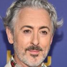 ‘The Traitors’ host Alan Cumming teases season 3 ‘bloodbath’ – NBC New York