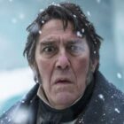 Ciar&aacute;n Hinds in "The Terror"