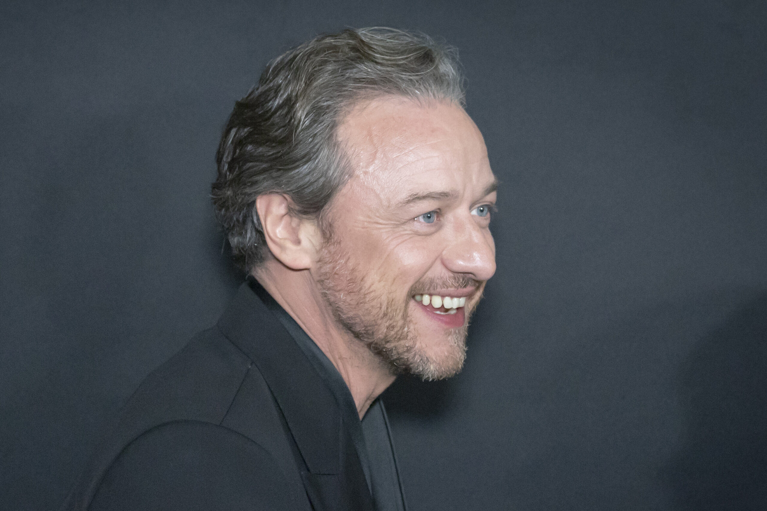 James McAvoy évoque sa rencontre gênante avec Jennifer Aniston à Los Angeles[embed]https://www.youtube.com/watch?v=t2qrdcQw-HQ[/embed]