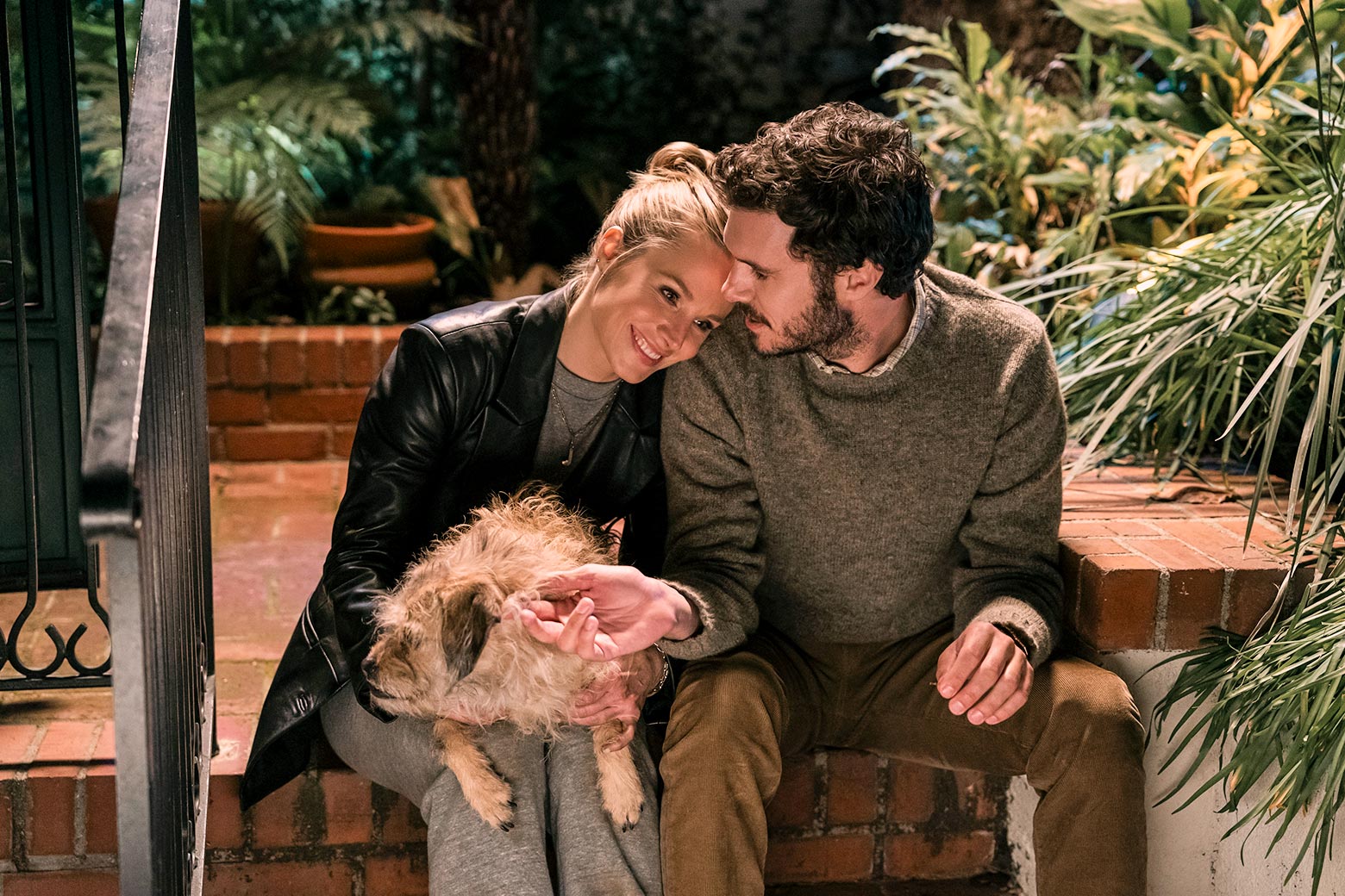 Kristen Bell et Adam Brody brillent dans une nouvelle comédie romantique