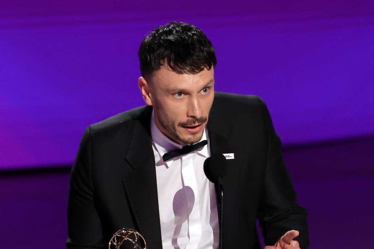 Richard Gadd envoie un message inspirant aux survivants d’abus aux Emmys 2024