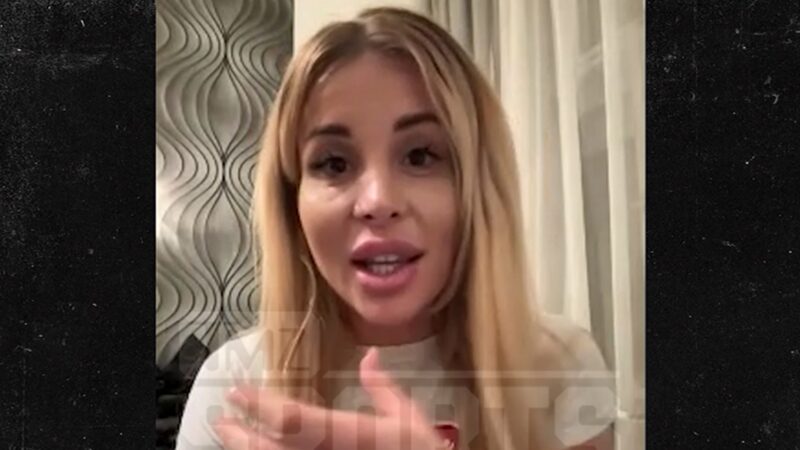Sheena Bathory : la combattante de MMA se fait enlever ses implants après une défaillance