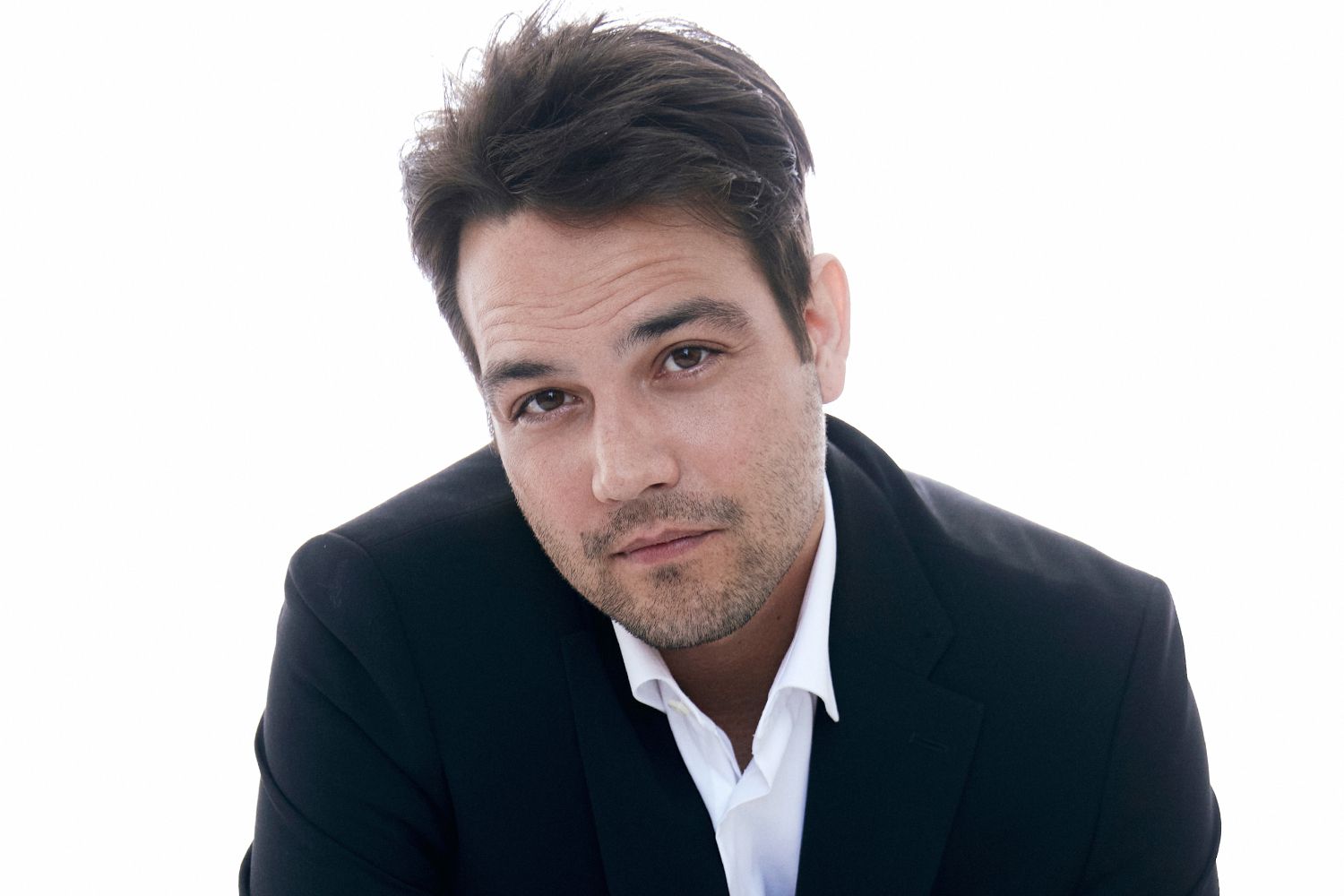 Daniel Zovatto, étoile montante de ‘Woman of the Hour’