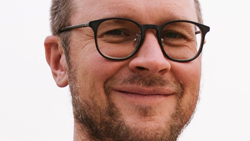 Début de carrière de Stefan Grube en tant que réalisateur de la série sci-fi sur Netflix