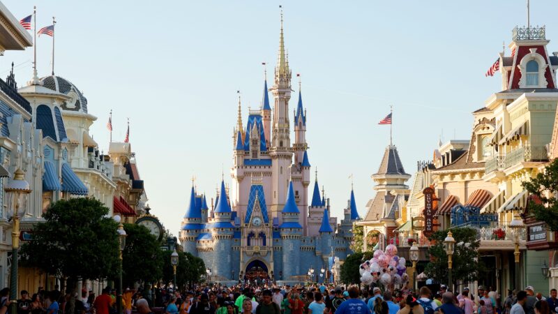 Disney World : réouverture prévue après le passage de l’ouragan Milton