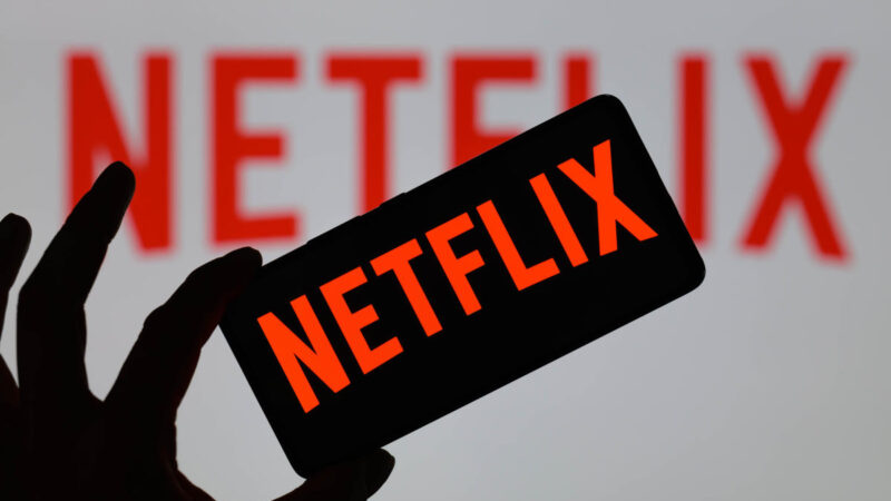 Netflix face à un défi : fidéliser ses abonnés malgré un succès boursier