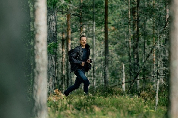 The Agency : premières images du thriller d’espionnage avec Michael Fassbender