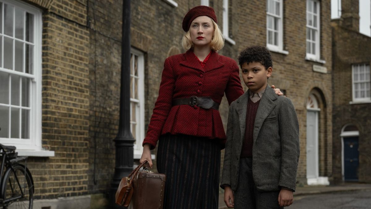 Comment regarder ‘Blitz’ en ligne : film WW2 avec Saoirse Ronan disponible sur Apple TV+