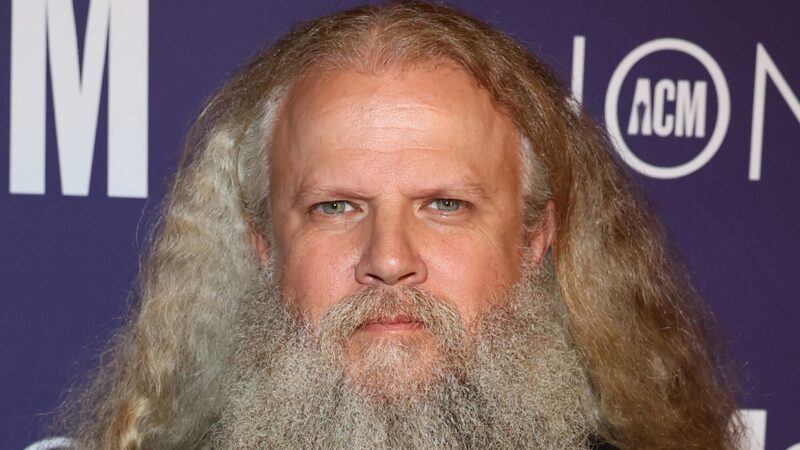 Jamey Johnson arrêté pour possession de drogue et excès de vitesse au Tennessee