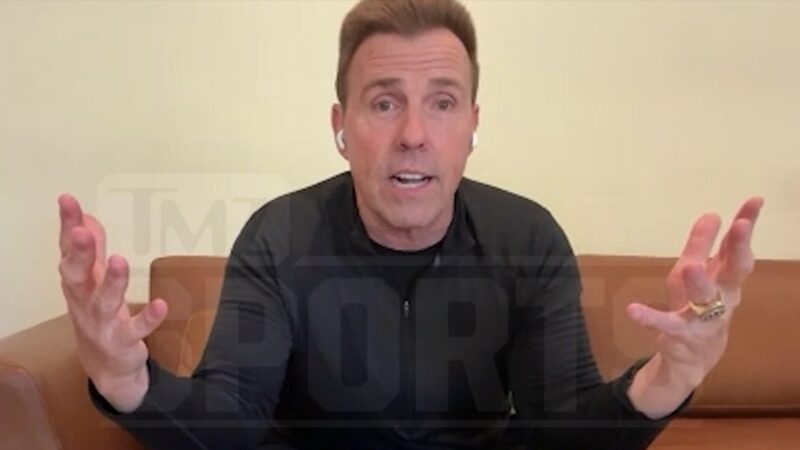 Bill Romanowski révèle comment il maintient sa santé malgré 20 commotions cérébrales
