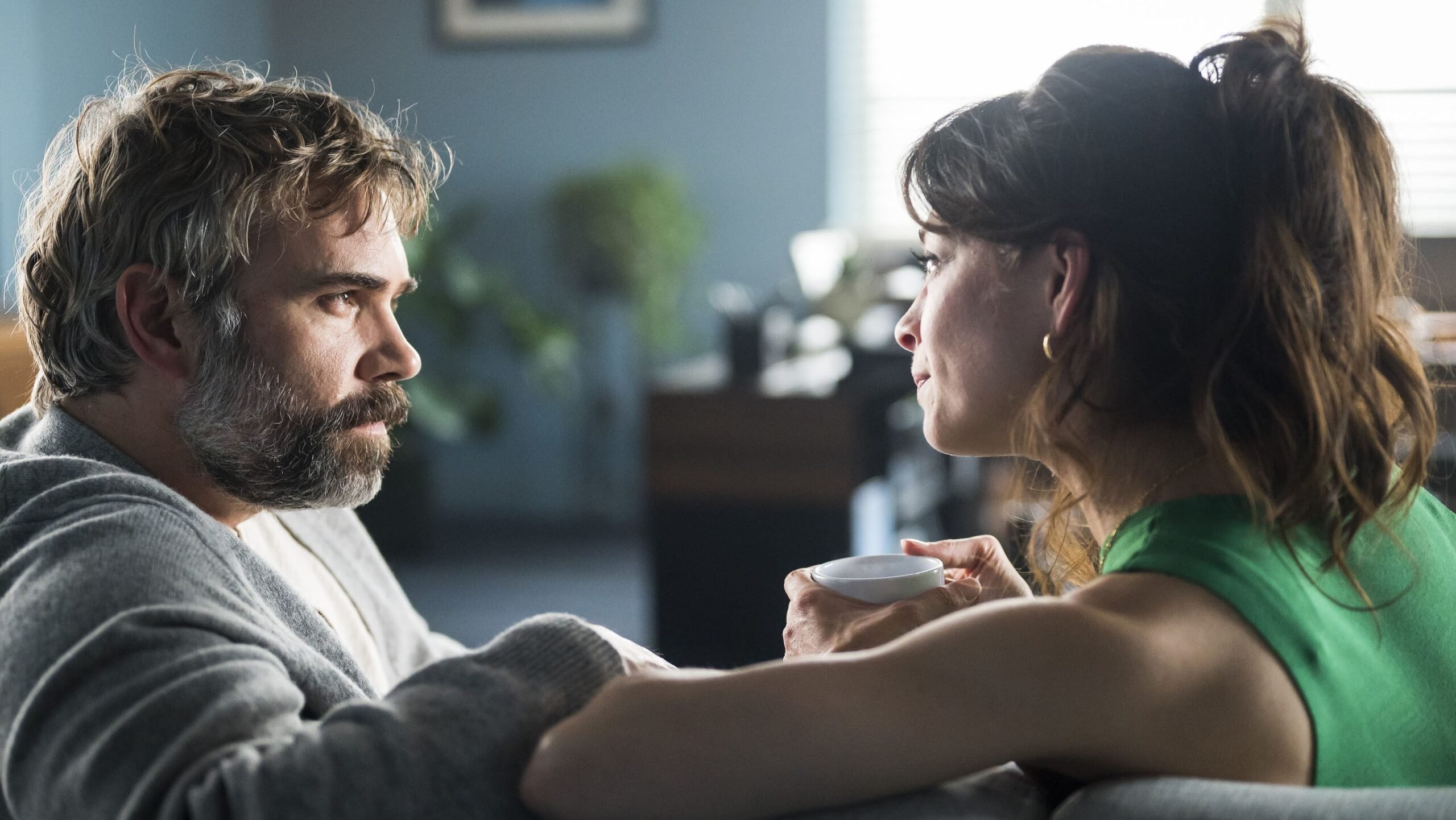 Évaluation de la saison 1 de Murder in a Small Town : meilleurs épisodes et moments clés