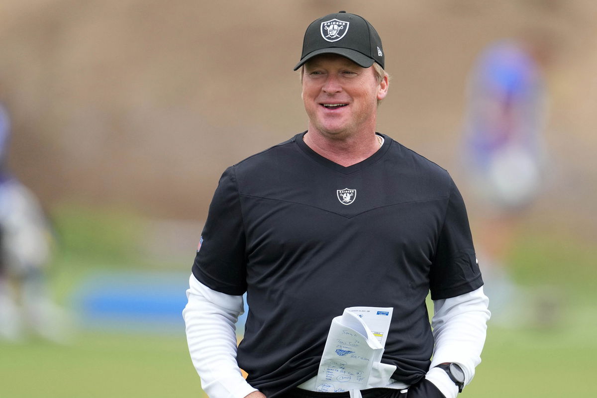 Jon Gruden critique la décision de la NFL face à la lutte Netflix-Amazon Prime